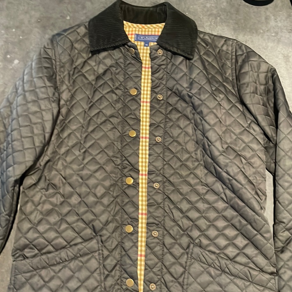 J. McLaughlin (barely worn) black quilted coat jacket, Size XS,Corduroy collar.